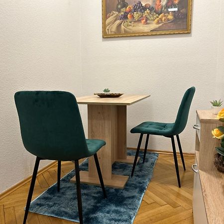 Piano Apartment In Halle Center - Netflix - Free Wifi 1 Exterior foto