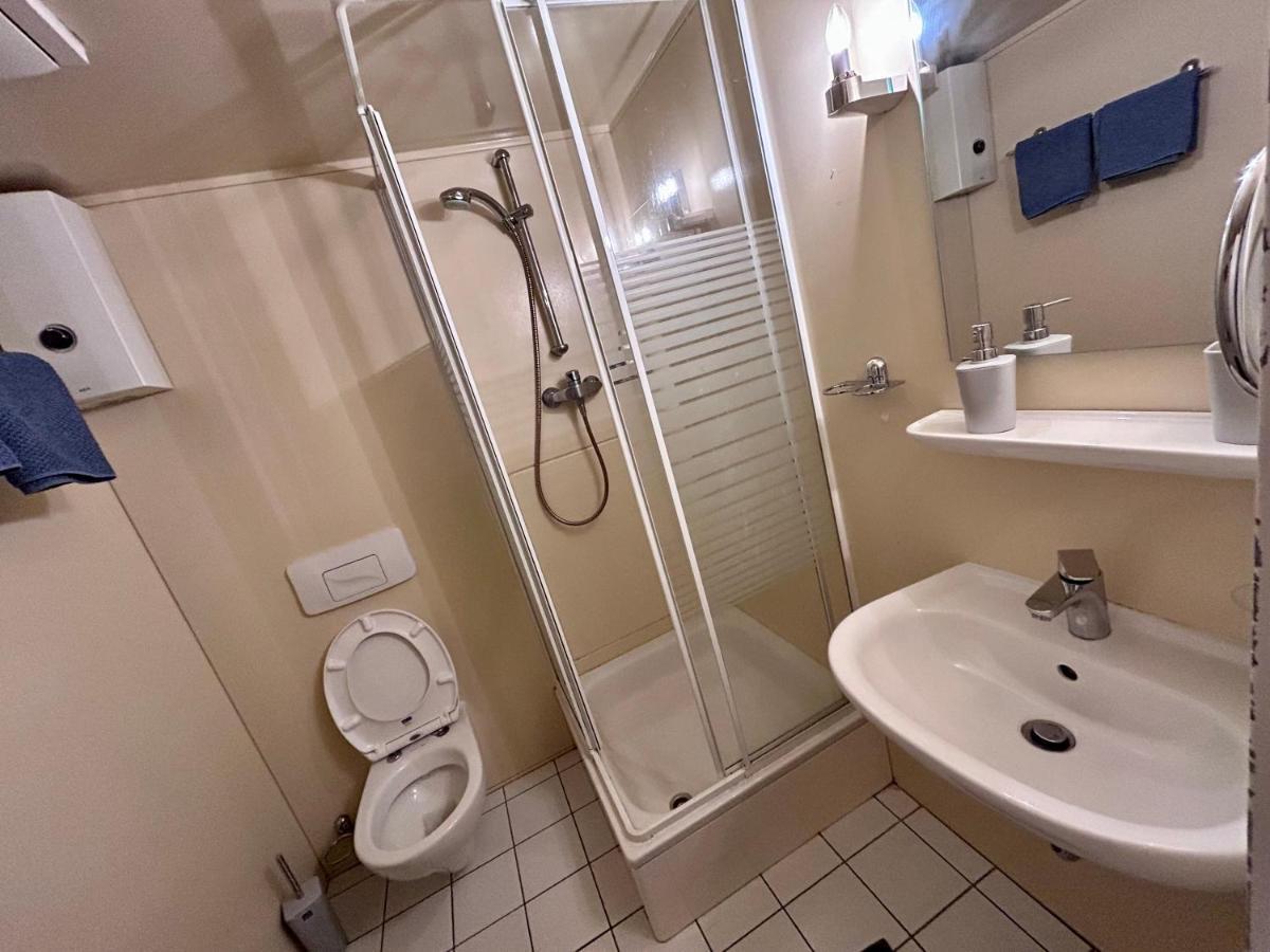 Piano Apartment In Halle Center - Netflix - Free Wifi 1 Exterior foto